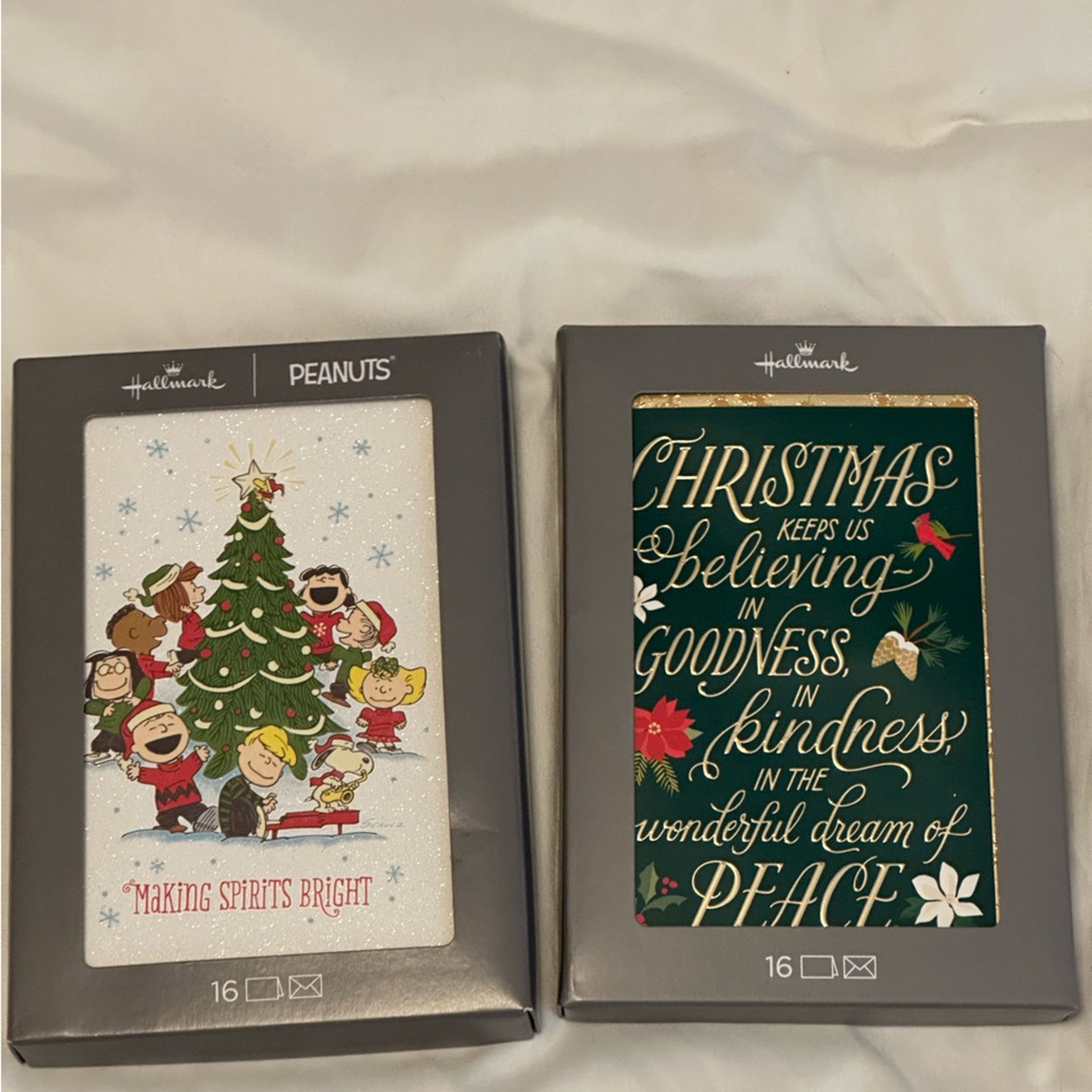 2 Hallmark Christmas Greeting Cards Sets  32 total